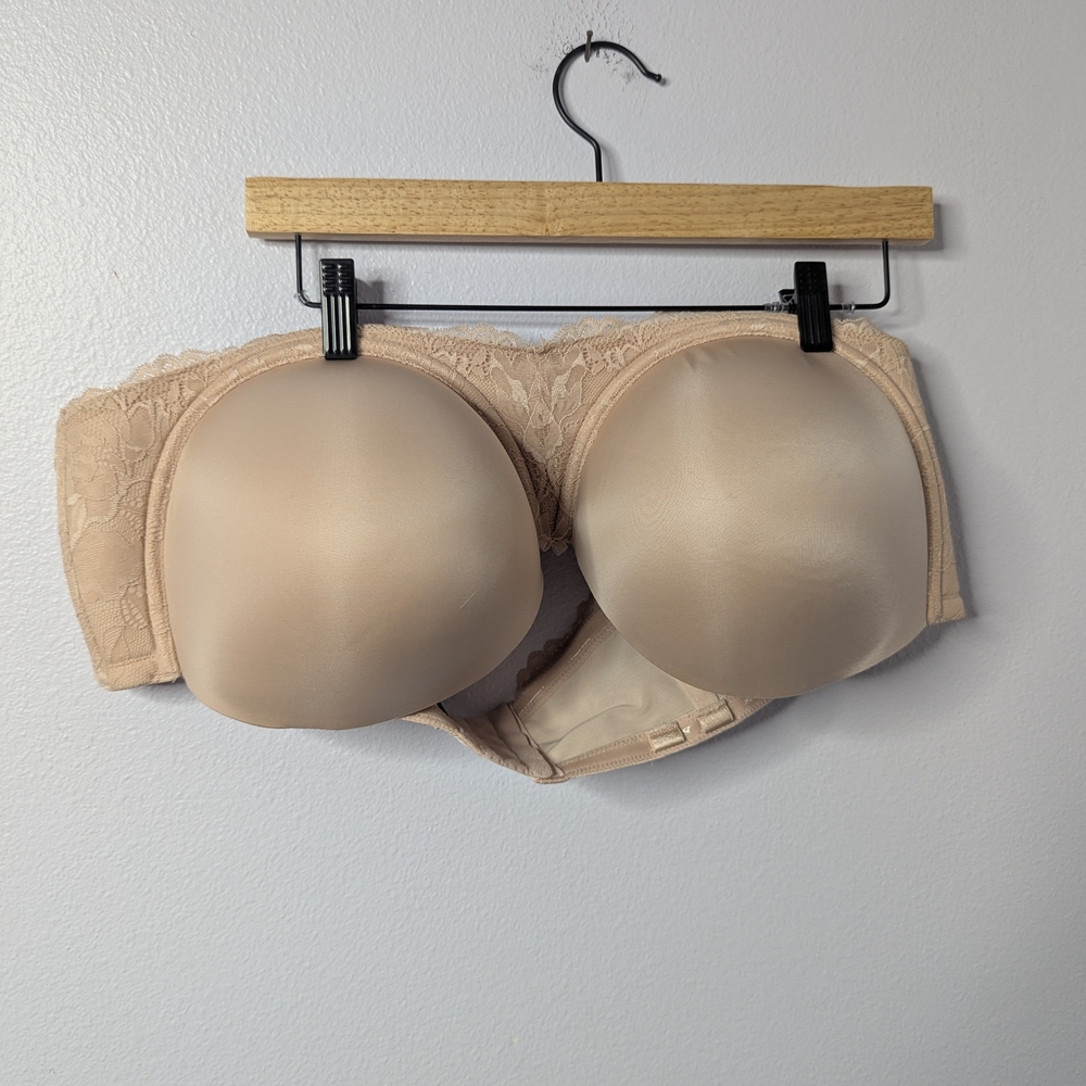 Torrid Nude Lace‎ Strapless Bra, 48D